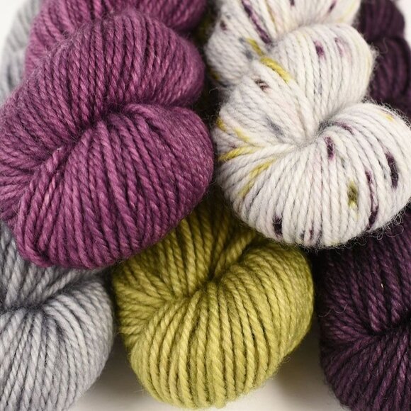 Midknit Cravings Yarn 5 Bite Size Mini Skein Set Merino Nylon Tapas Wine Kelp - Picture 2 of 3